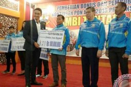 Pelatih Jambi tolak bonus PON 2016