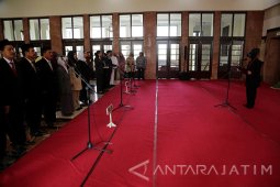 Risma Minta Pejabat Pemkot Surabaya Terus Belajar
