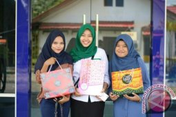 Mengangkat Citra Sasirangan Melalui Paperbag