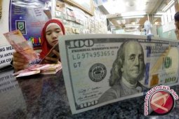 Kurs Dolar AS Sedikit Menguat