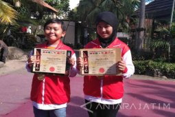 Siswa Labschool Unesa Raih Juara Olimpiade Matematika