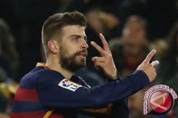 Pique ingin berikan trofi terakhir kepada Luis Enrique