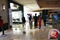 Ramadan Hari Pertama, Mal Tetap Ramai