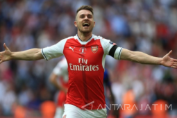 Arsenal Menang 2-0 di Kandang Milan