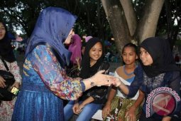 PKK-Dinsos Gorontalo Santuni Anak Panti Asuhan
