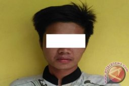 Buron Curanmor Dibekuk Saat Nongkrong Di Warung Malam