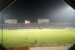 Madura United Menang Tipis 3-2 atas Persegres GU (Video)