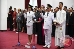 Karolin - Heriadi Resmi Pimpin Kabupaten Landak