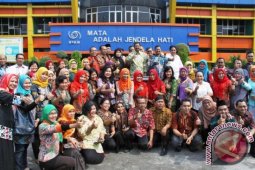 Gubernur Resmikan RS Mata