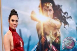 Ini 5 Film Superhero DC Terlaris