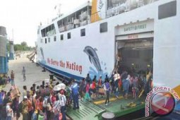 Penumpang kapal di Banjarmasin  naik