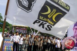 Politisi PKS Imbau Ridwan Kamil "Tobat"