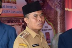 Bupati Sambas Turun Langsung Razia PETI