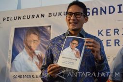 Sandiaga Ajak Santri Kembangkan Ekonomi Kreatif