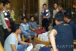 Polres Situbondo Gerebek Tempat Produksi Petasan (Video)