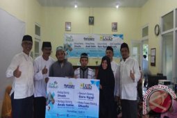PLN Kalbar Santuni Guru Ngaji Di Perbatasan