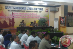 Polda Kalbar Kerahkan Anjing Pelacak Ke Pelindo