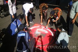 Pemasangan Rel Trem Surabaya Dimulai September 2017