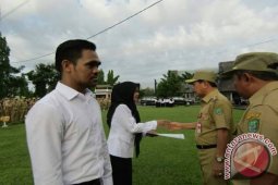 16 CPNS Menerima SK dan Diberi Pembekalan