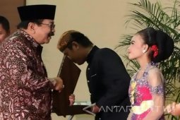 Gubernur Jatim Apresiasi 500 Seniman Berprestasi (Video)