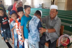 Masjid Agung Al Abror Salurkan Infaq Pada 870 Mustahiq