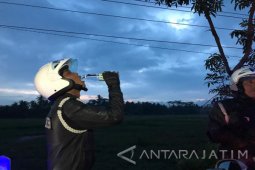 Presiden Buka Puasa dalam Perjalanan ke Banyumas (Video)