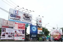 Pemerintah Kota Banjarmasin Segera Bersihkan Iklan Rokok