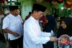 Pemkab Tapanuli Selatan Santuni Fakir Miskin