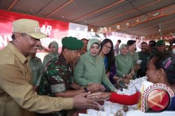 Korem 045/Garuda Jaya Gelar Pasar Murah