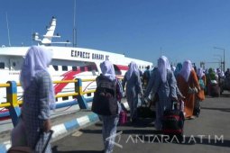 Kapal Cepat Angkut Pemudik Tujuan Situbondo-Madura