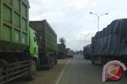 Sukabumi Larang Truk Besar Melintas Mulai Minggu
