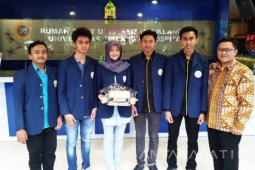 Mahasiswa Unair Ciptakan Robot Pintar Pensteril Bakteri