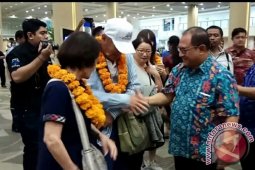 Gubernur Bali Setuju Regulasi Pembatasan Wisatawan Masuk Pura
