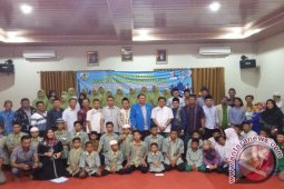 KNPI Kepulauan Babel Santuni Puluhan Anak Yatim Piatu