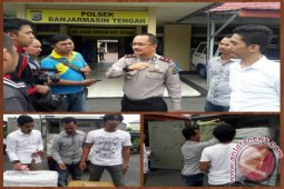 Polisi Amankan Mobil Box Bawa 715.000 Carnophen