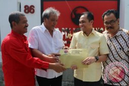 PENGAMBILAN FORMULIR BAKAL CALON GUBERNUR SUMUT