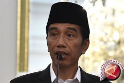 Presiden Jokowi blusukan di Malioboro