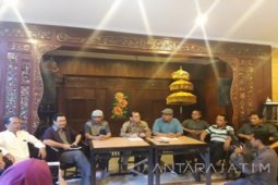 Alumni UB tak Rela Rektor Maju Pilkada