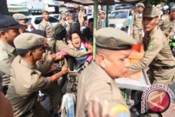 Satpol PP Akan Tertibkan Pedagang Kaki Lima
