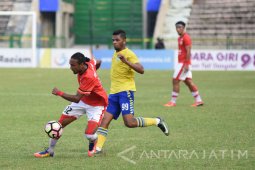 Persegres Imbang Lawan Persija