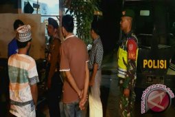 Polsekta Dan Koramil Lakukan Patroli Bersama
