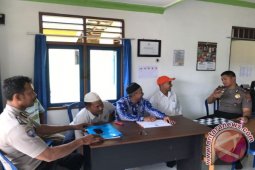 Kapolsek Sambangi Desa Cegah Radikalisme