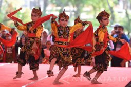 Ratusan Peserta Siap Ramaikan Festival Tari Remo dan Yosakoi di Surabaya