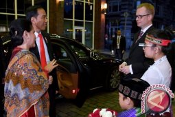 Jokowi Gunakan Biaya Pribadi Ajak Keluarga ke Luar Negeri