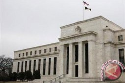 Dolar AS Melemah di Tengah Kesaksian Ketua Fed