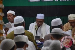 Ribuan Warga Hadiri Haul KH Abdullah Jamal