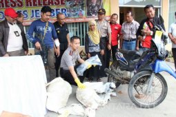 Polisi Tembak Mati Residvis Pencuri Ternak di Jember