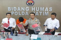 Polda Jatim Tahan Manajer Inul Vista Kediri