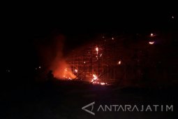 Dua Gudang Tembakau Milik PTPN X Ludes Terbakar