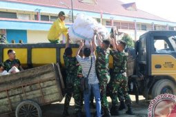 225 Prajurit Korem Samarinda Bersihkan Pasar